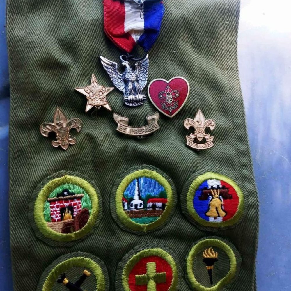BSA Boy Scouts Eagle Scout medal badges merit patches